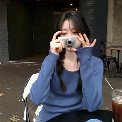 男人与婴儿